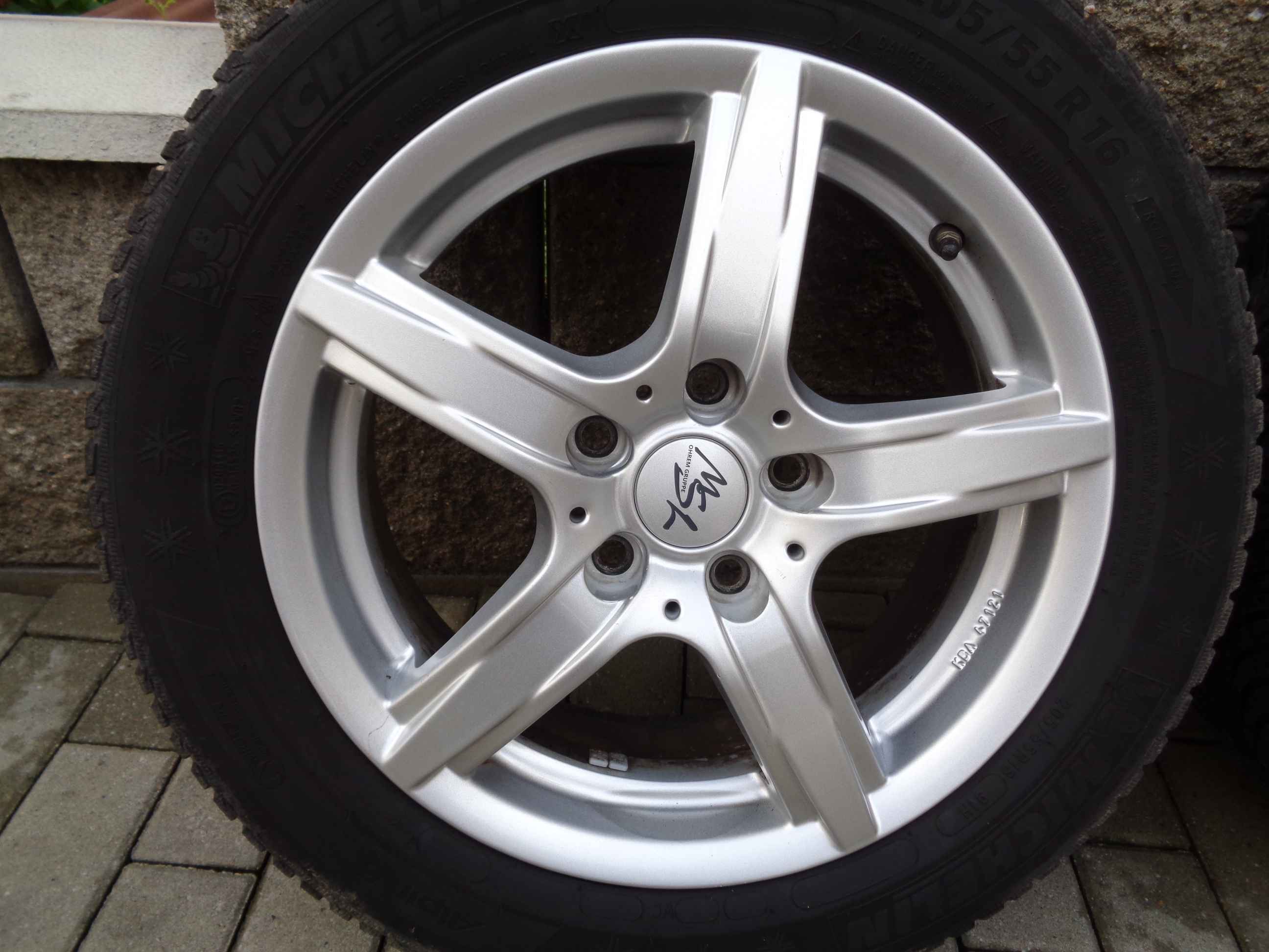 16ALU MSL