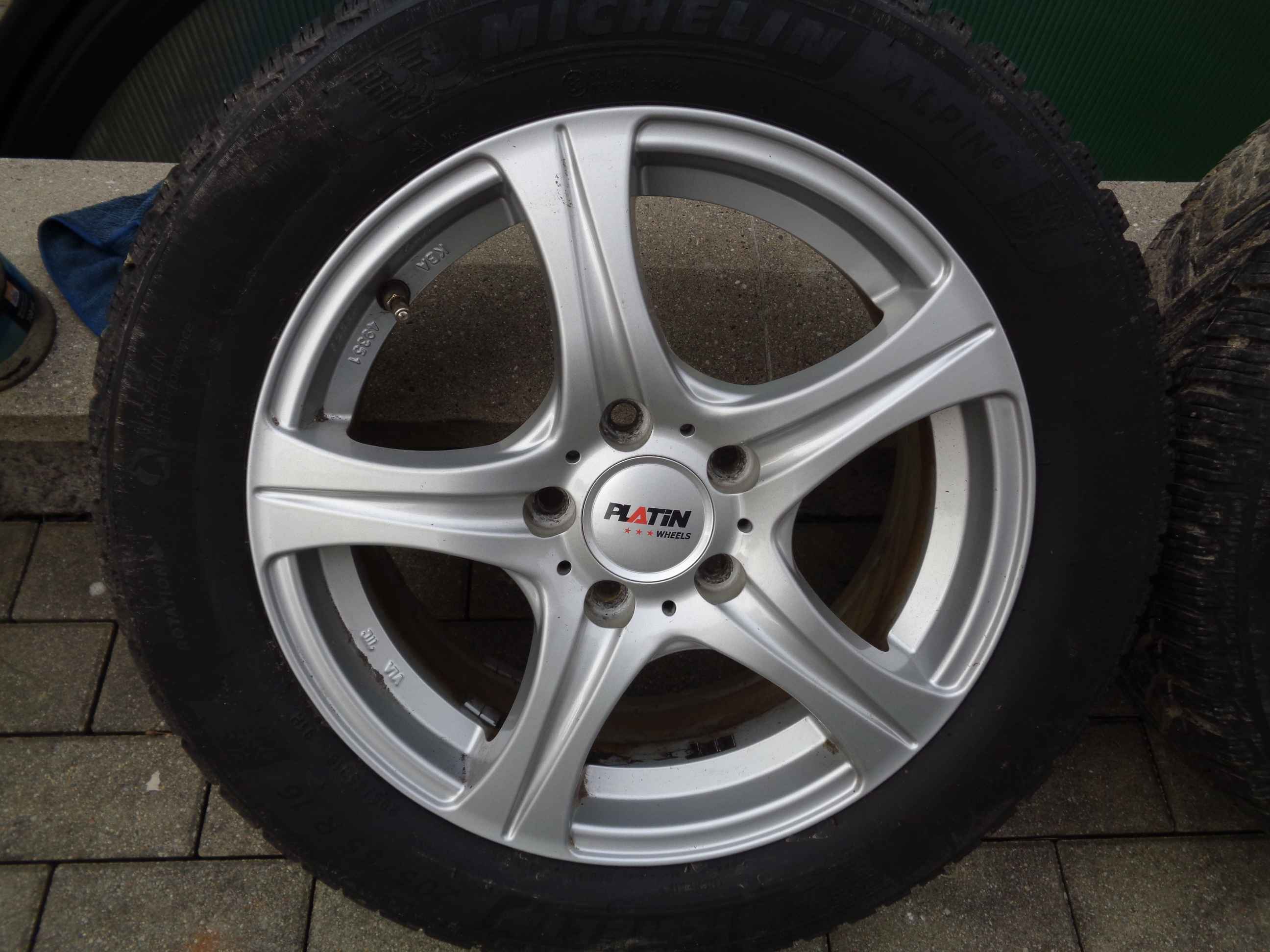 16ALU PLATIN Wheels