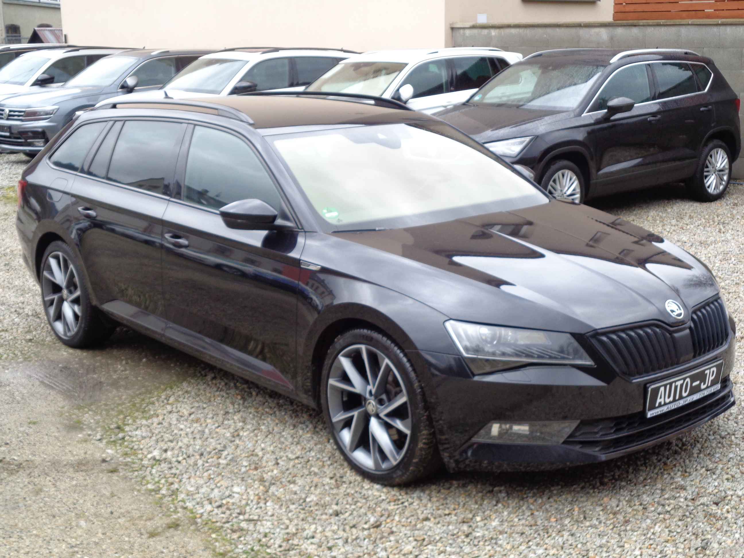  Škoda Superb III 2,0 TDI SPORTLINE - DSG ACC DCC bixenon 19ALU WEBASTO CANTON NAVI